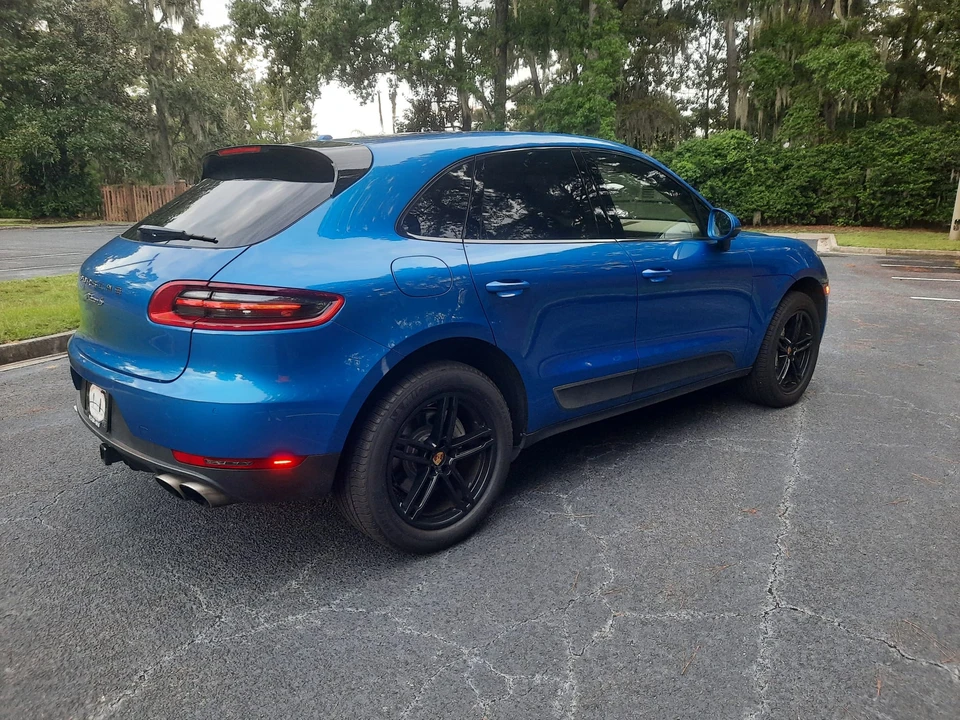 2016 Porsche Macan S - Image 17 of 31