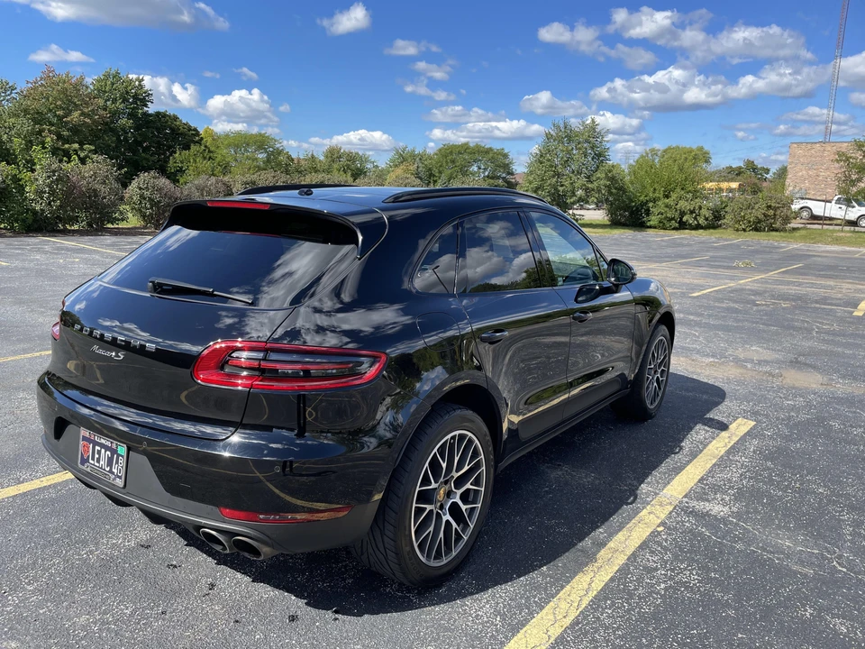 2016 Porsche Macan S - Image 10 of 13