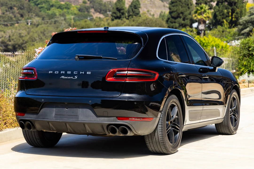 2016 Porsche Macan S - Image 26 of 31
