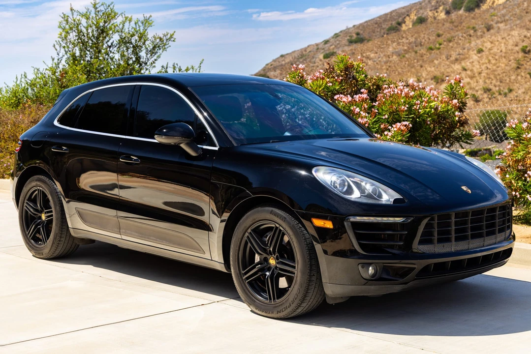 2016 Porsche Macan S - Image 17 of 31