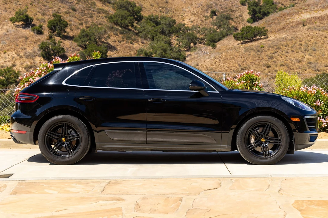2016 Porsche Macan S - Image 22 of 31