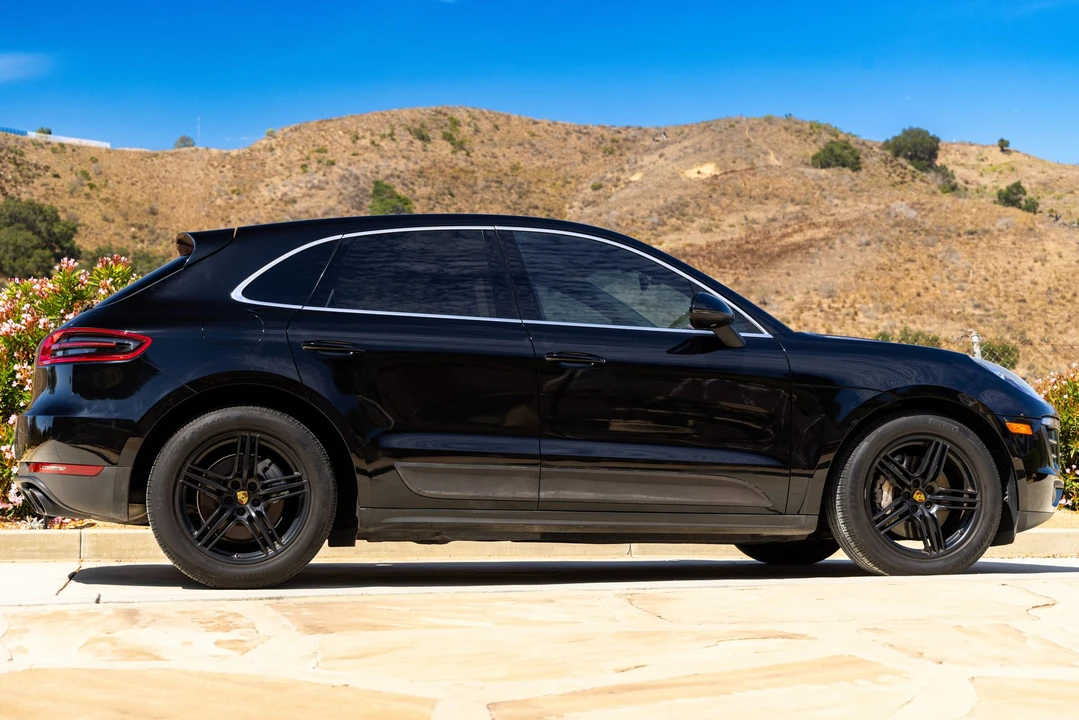 2016 Porsche Macan S - Image 20 of 31