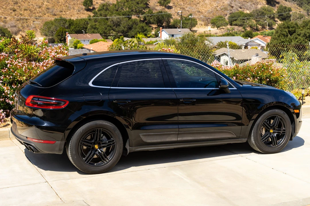 2016 Porsche Macan S - Image 25 of 31