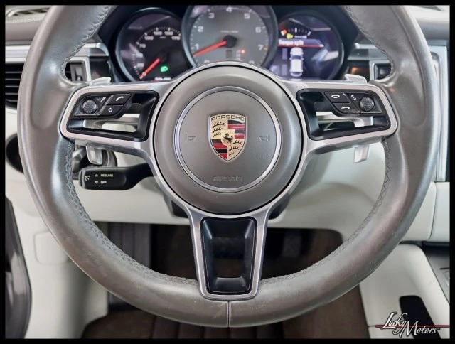 2016 Porsche Macan S - Image 13 of 31