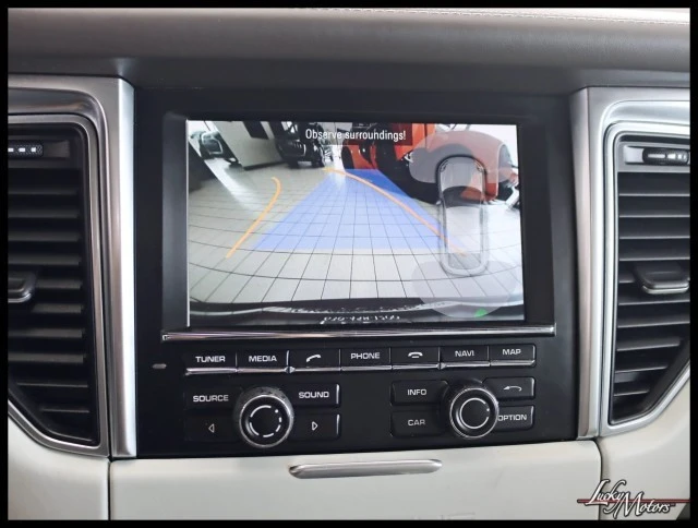 2016 Porsche Macan S - Image 17 of 31