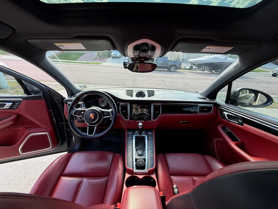 2016 Porsche Macan S - Image 30 of 31