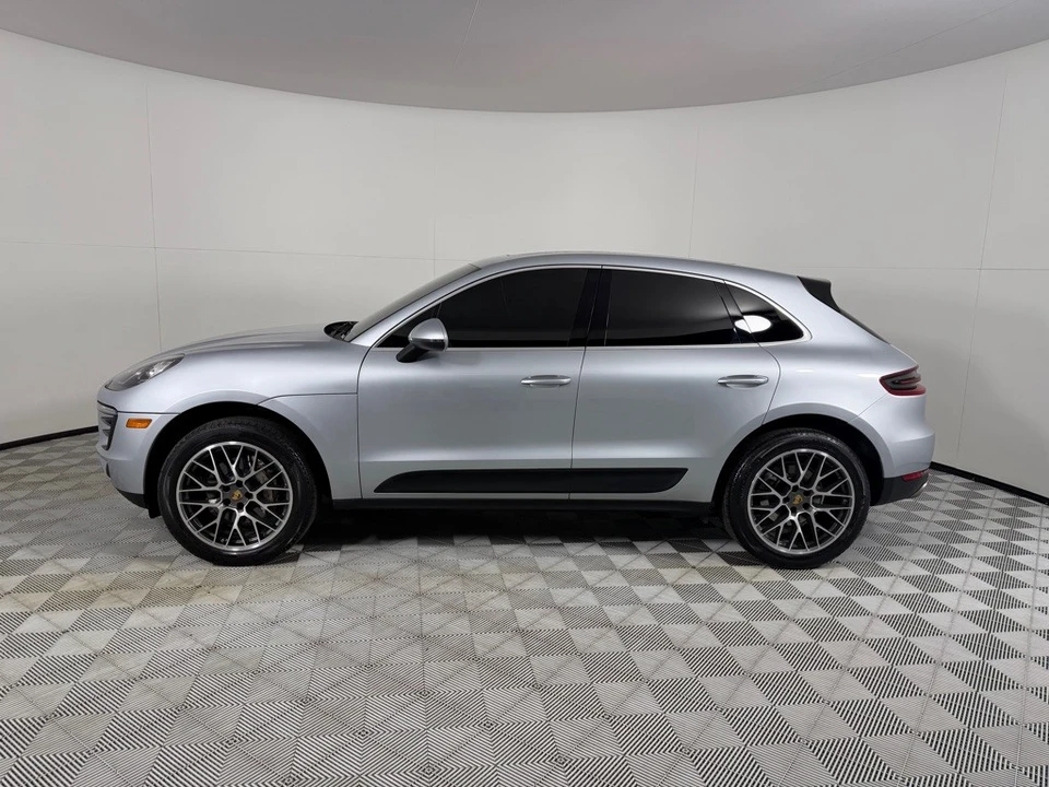 2016 Porsche Macan S - Image 8 of 22