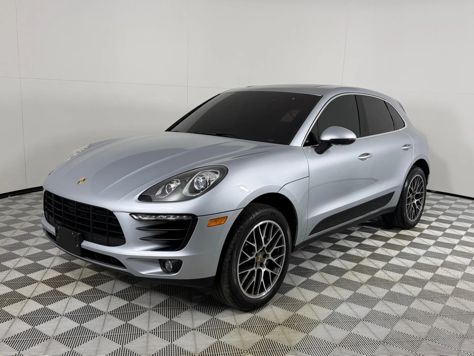 2016 Porsche Macan S - Image 9 of 22