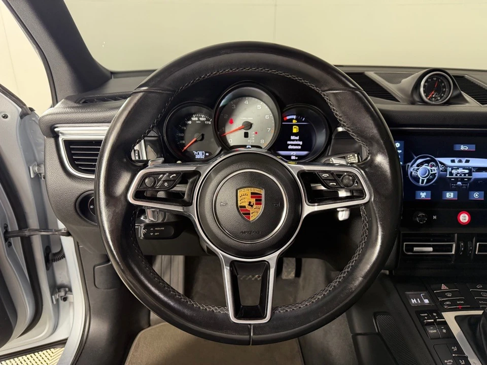 2016 Porsche Macan S - Image 12 of 22