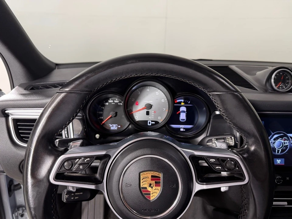 2016 Porsche Macan S - Image 13 of 22