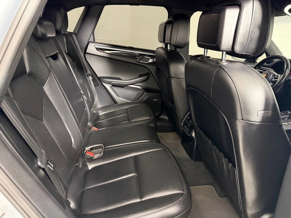 2016 Porsche Macan S - Image 19 of 22