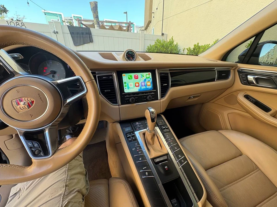 2016 Porsche Macan S - Image 13 of 20