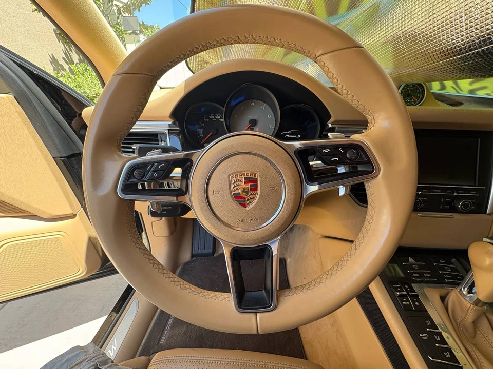 2016 Porsche Macan S - Image 18 of 20