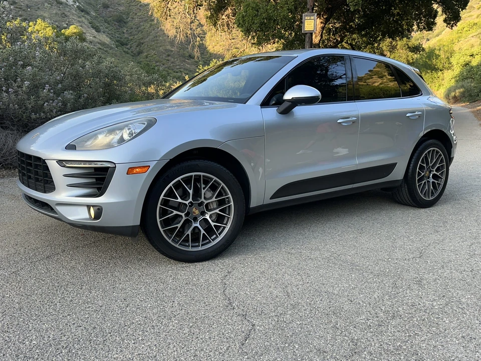 2016 Porsche Macan S - Image 28 of 31