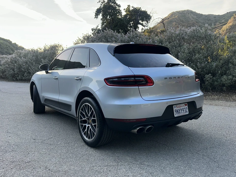 2016 Porsche Macan S - Image 23 of 31
