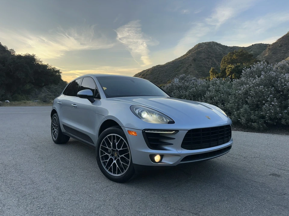 2016 Porsche Macan S - Image 10 of 31