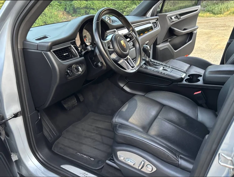2016 Porsche Macan S - Image 6 of 12