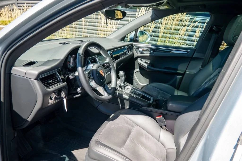 2016 Porsche Macan S - Image 4 of 5