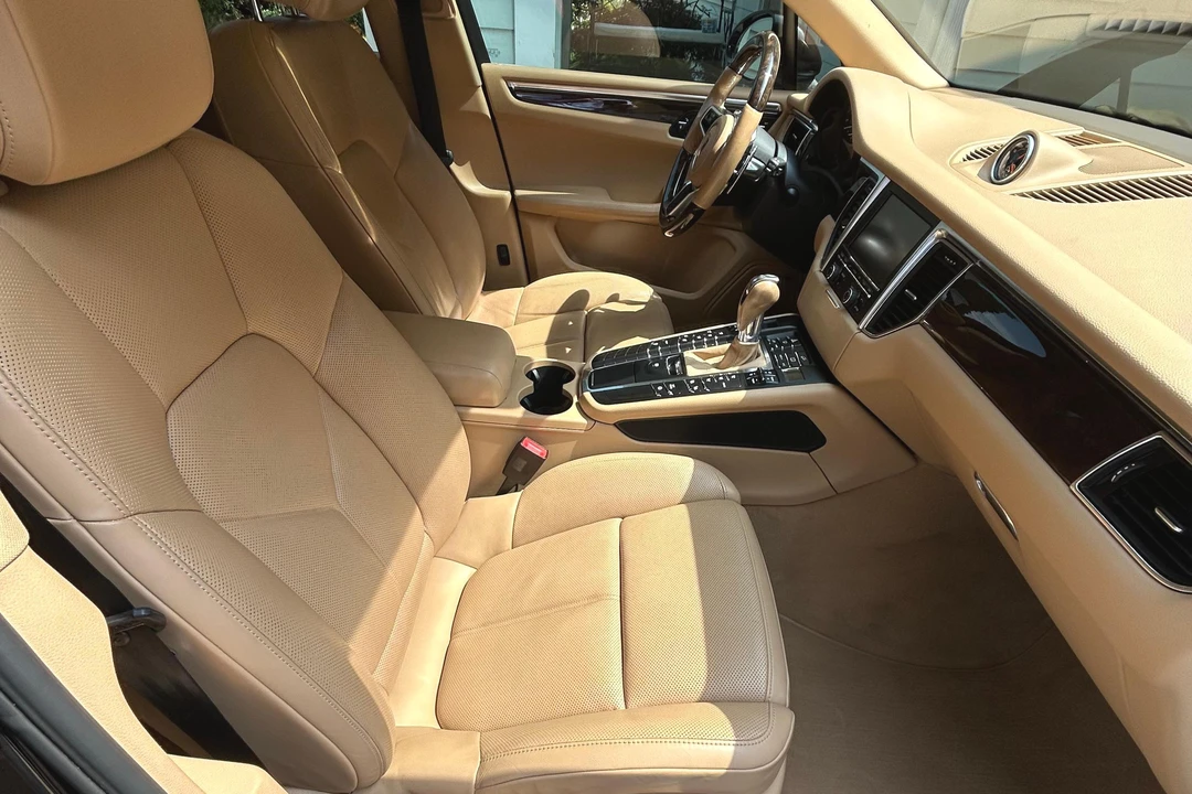 2016 Porsche Macan S - Image 30 of 31