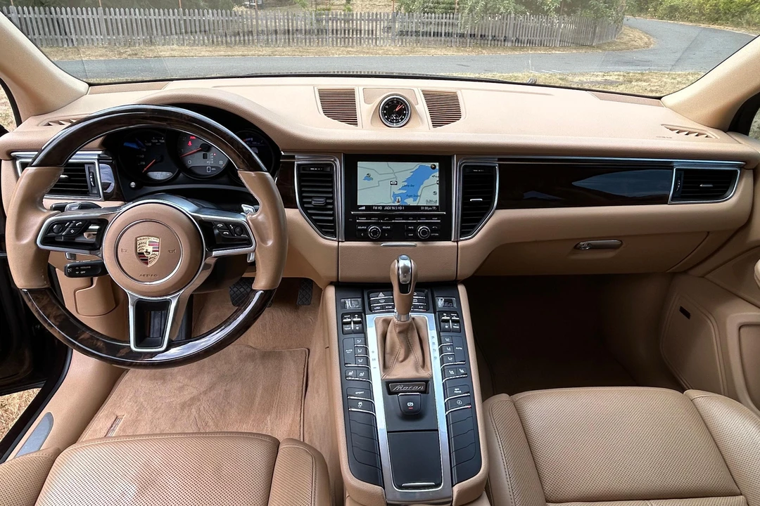 2016 Porsche Macan S - Image 29 of 31