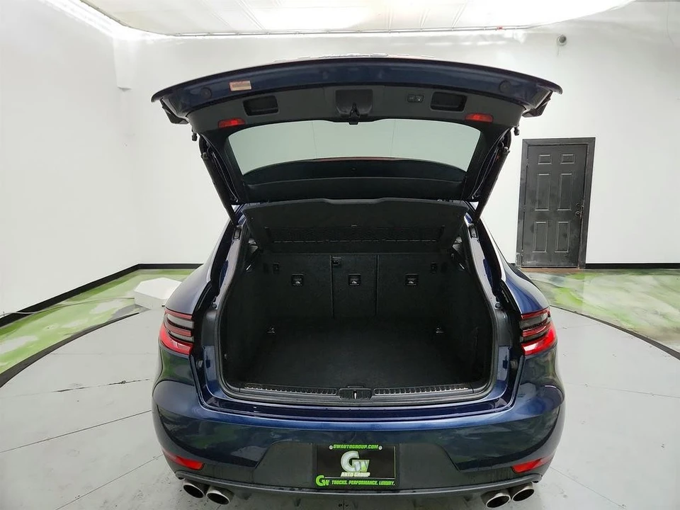 2016 Porsche Macan - Image 31 of 31