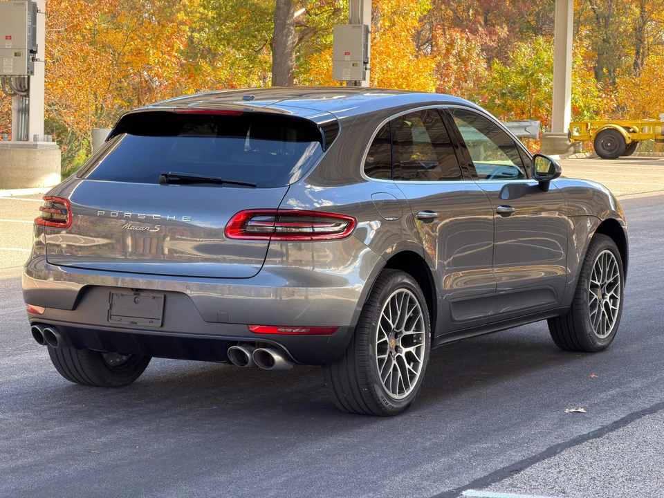2016 Porsche Macan S - Image 7 of 31