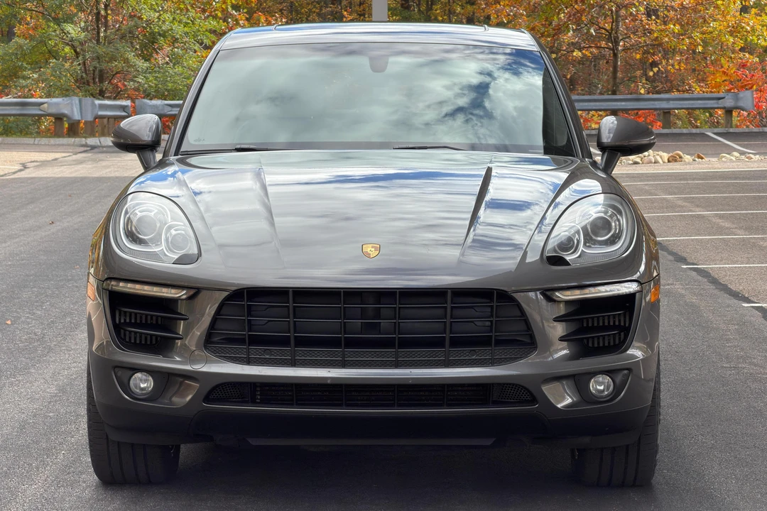 2016 Porsche Macan S - Image 2 of 31