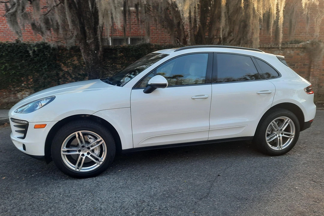 2016 Porsche Macan S - Image 3 of 31