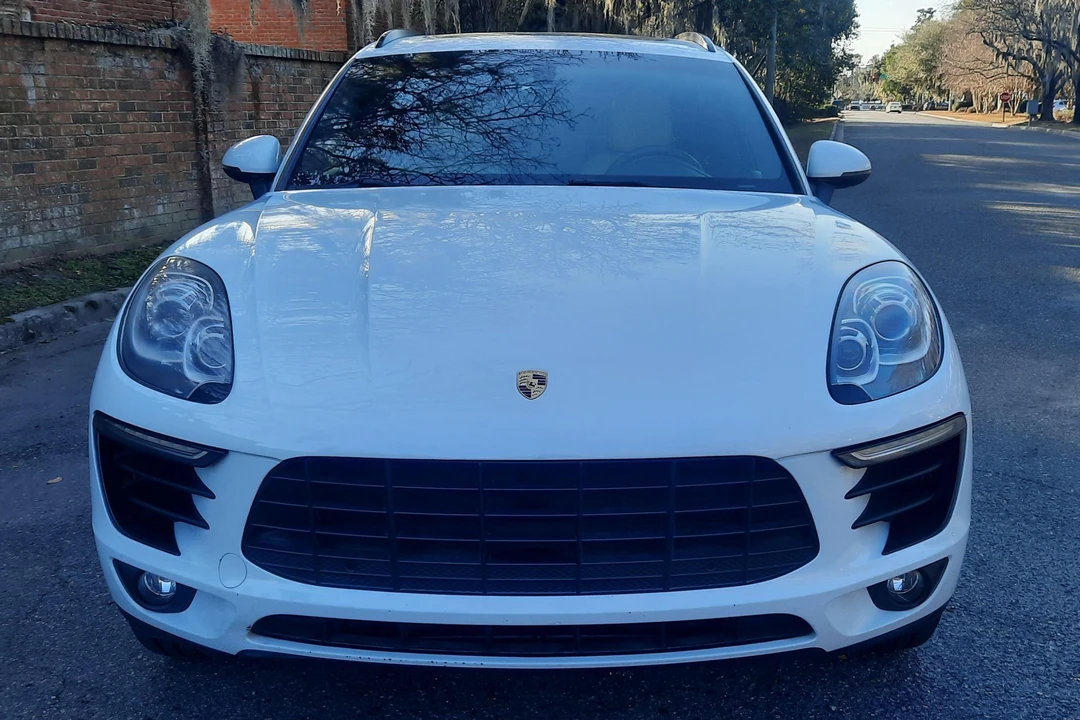 2016 Porsche Macan S - Image 2 of 31