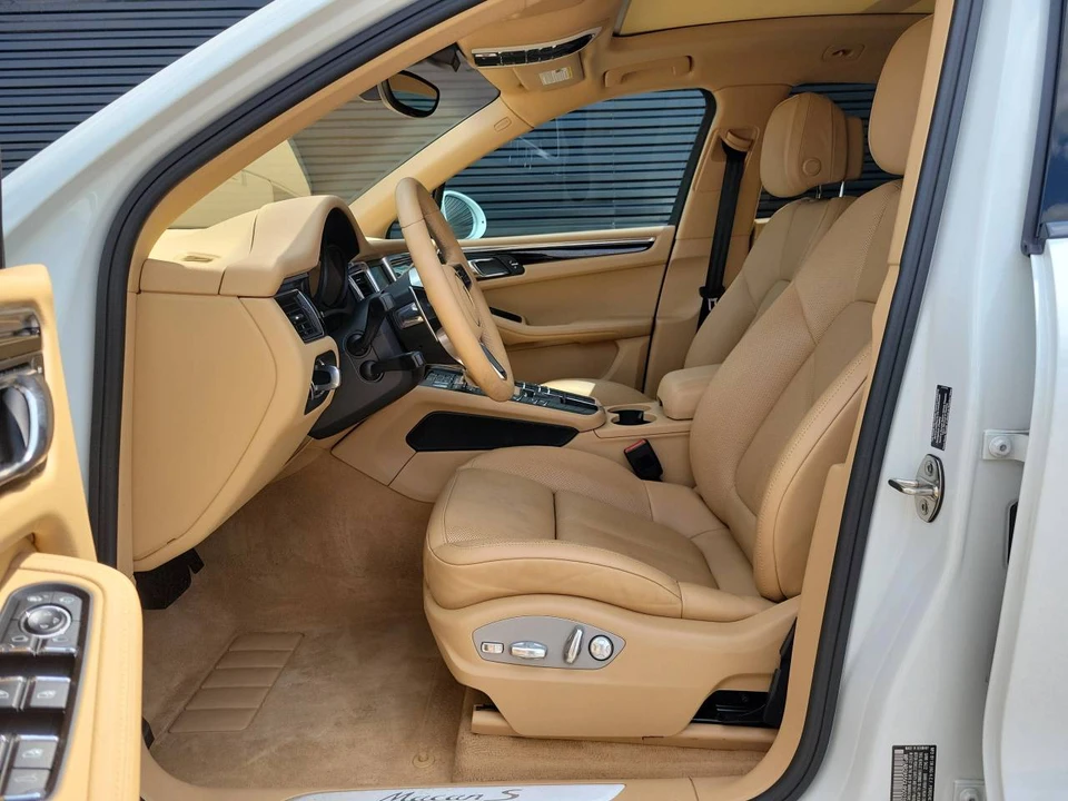2016 Porsche Macan S - Image 4 of 5
