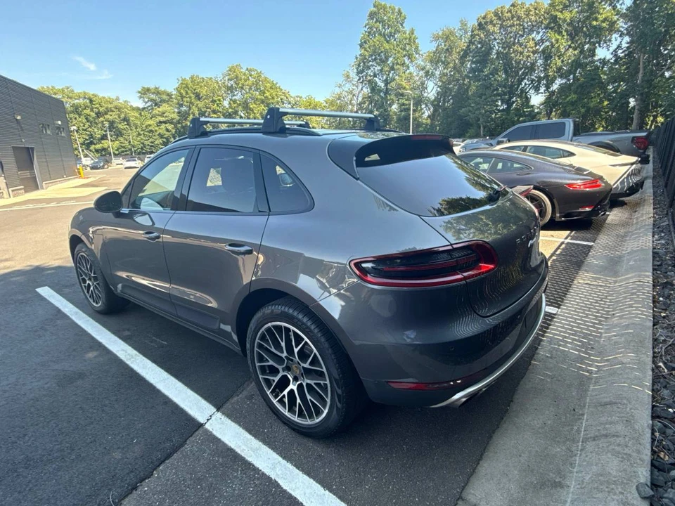 2016 Porsche Macan S - Image 4 of 5