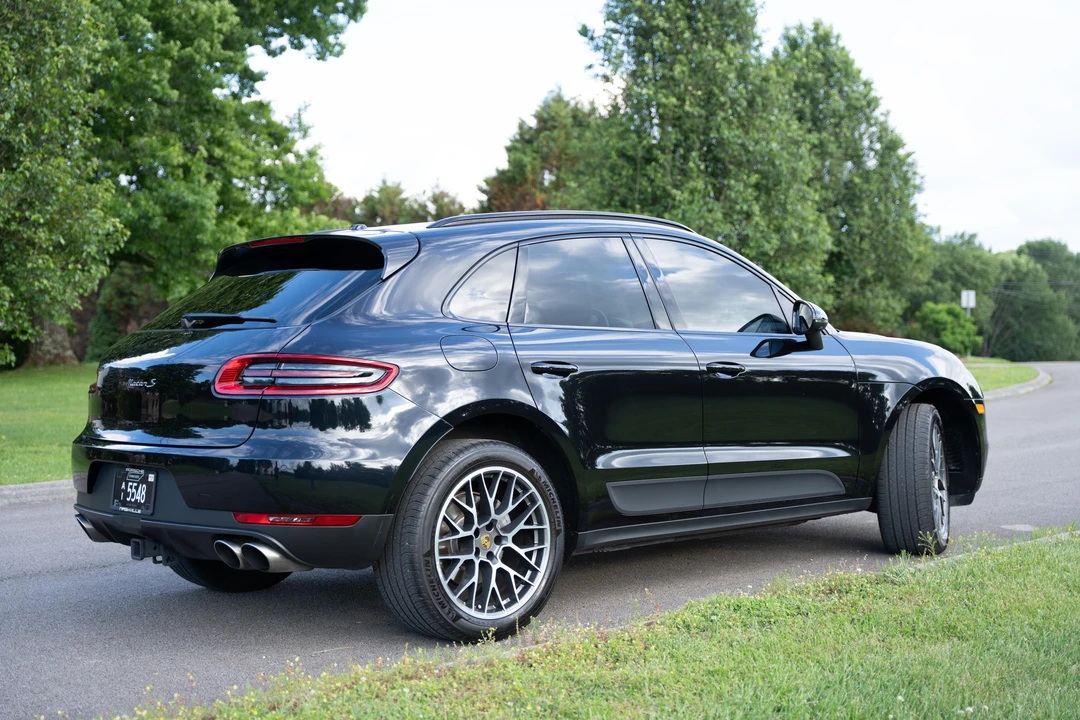 2016 Porsche Macan S - Image 11 of 31