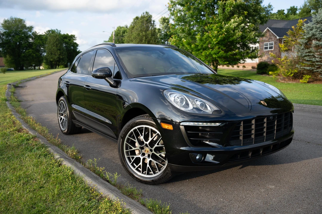 2016 Porsche Macan S - Image 14 of 31