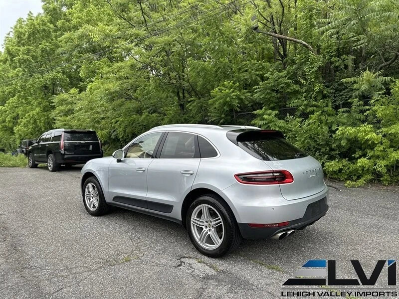 2016 Porsche Macan S - Image 11 of 20