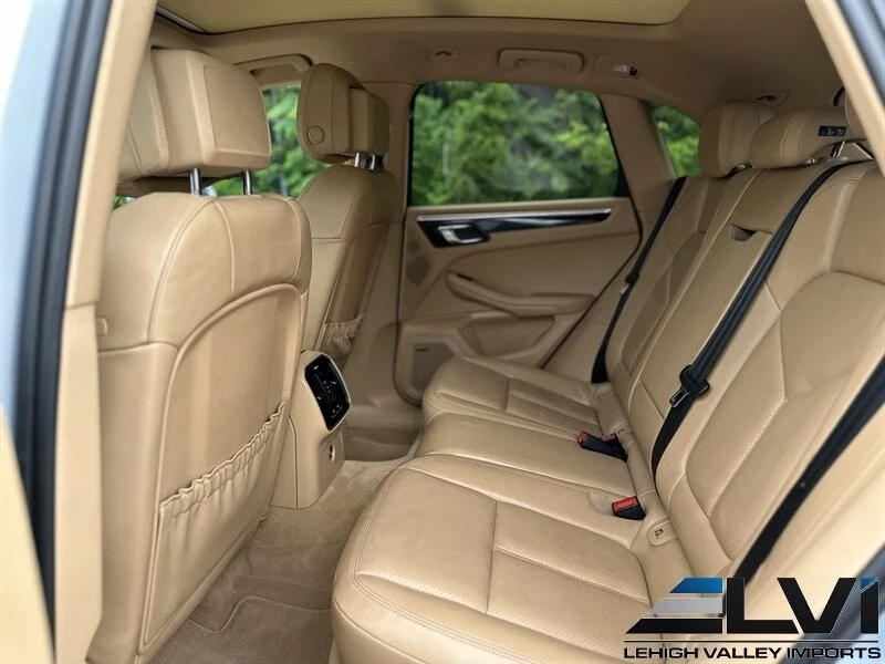 2016 Porsche Macan S - Image 18 of 20