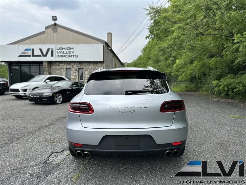 2016 Porsche Macan S - Image 10 of 20