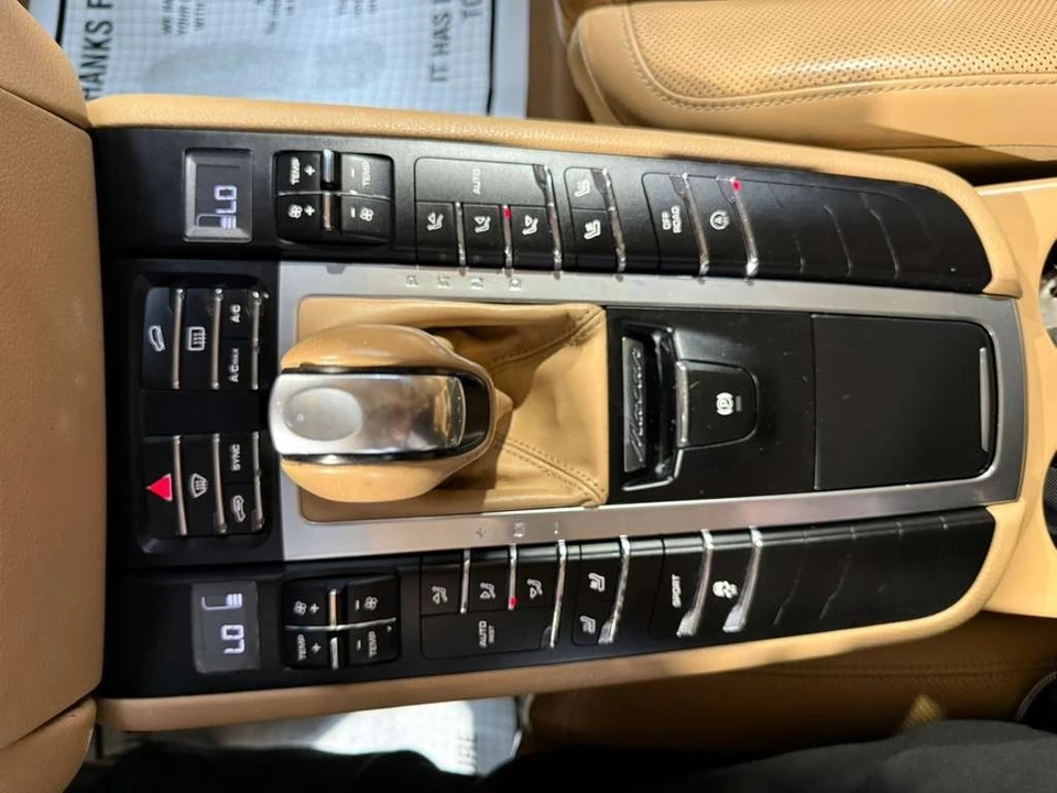 2016 Porsche Macan S - Image 19 of 21