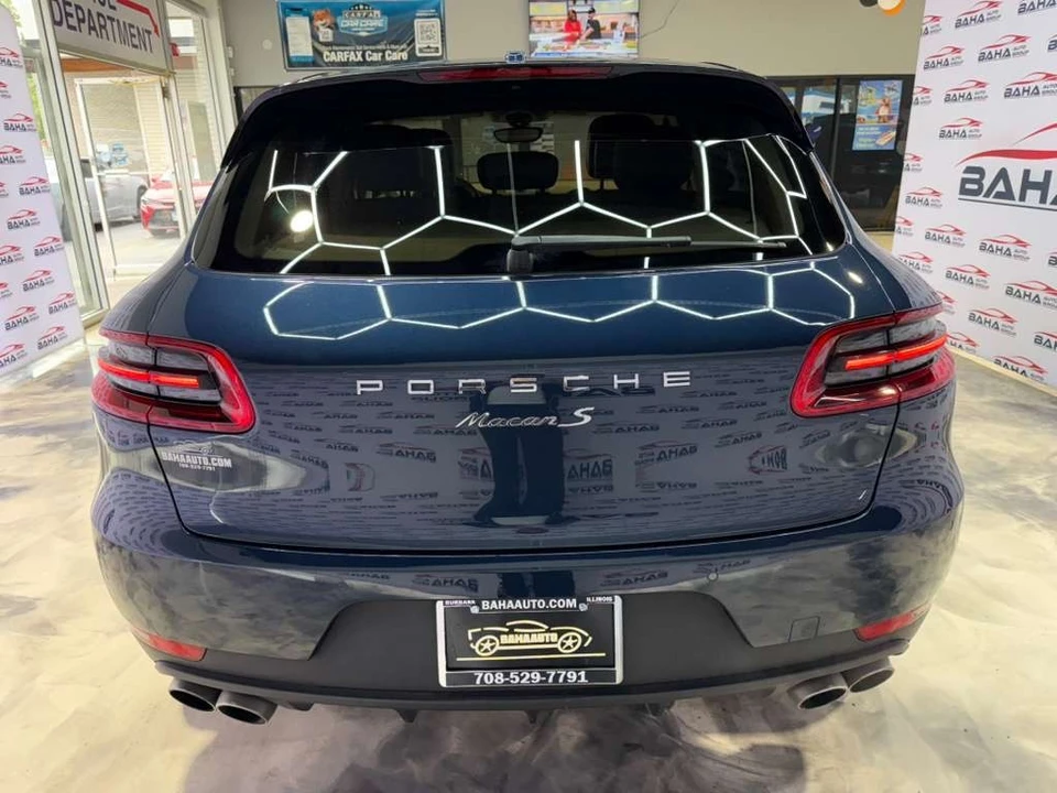2016 Porsche Macan S - Image 9 of 21