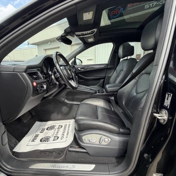 2016 Porsche Macan S - Image 19 of 31