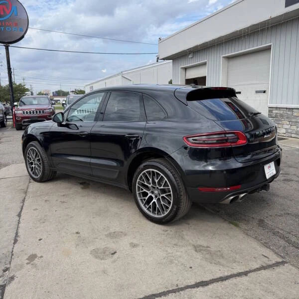 2016 Porsche Macan S - Image 14 of 31