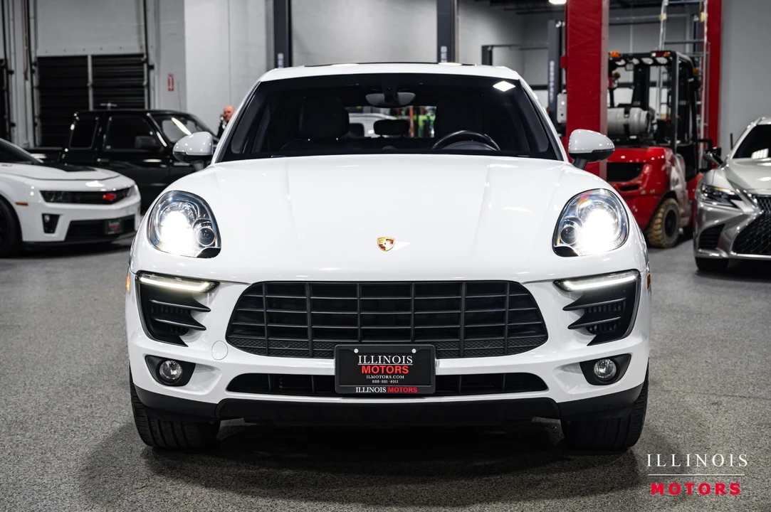 2016 Porsche Macan S - Image 8 of 21