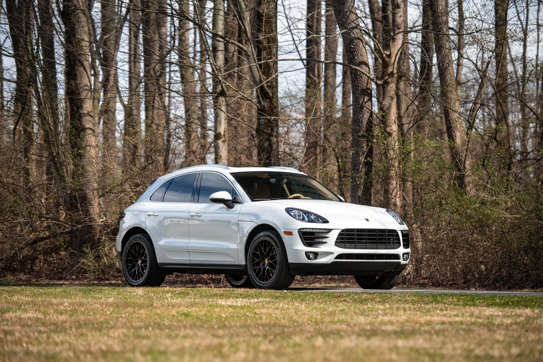 2016 Porsche Macan S - Image 25 of 31