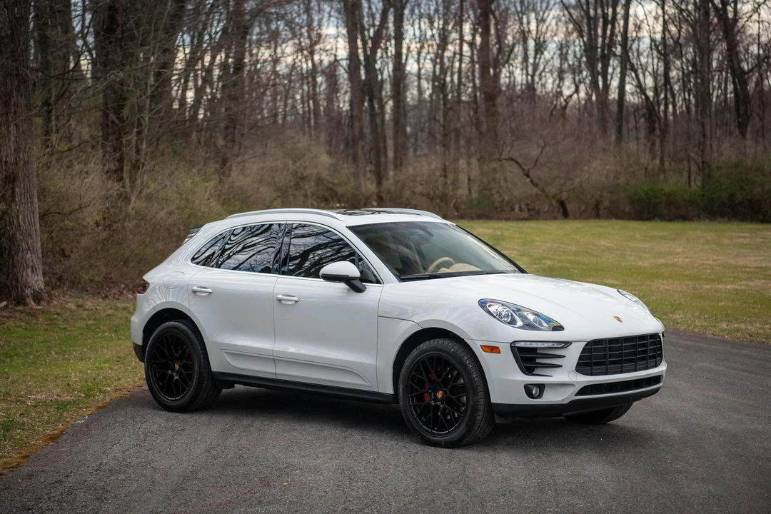 2016 Porsche Macan S - Image 26 of 31