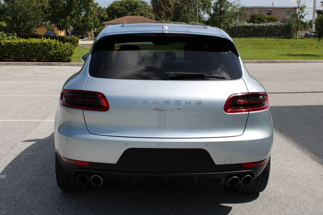 2016 Porsche Macan S - Image 7 of 15
