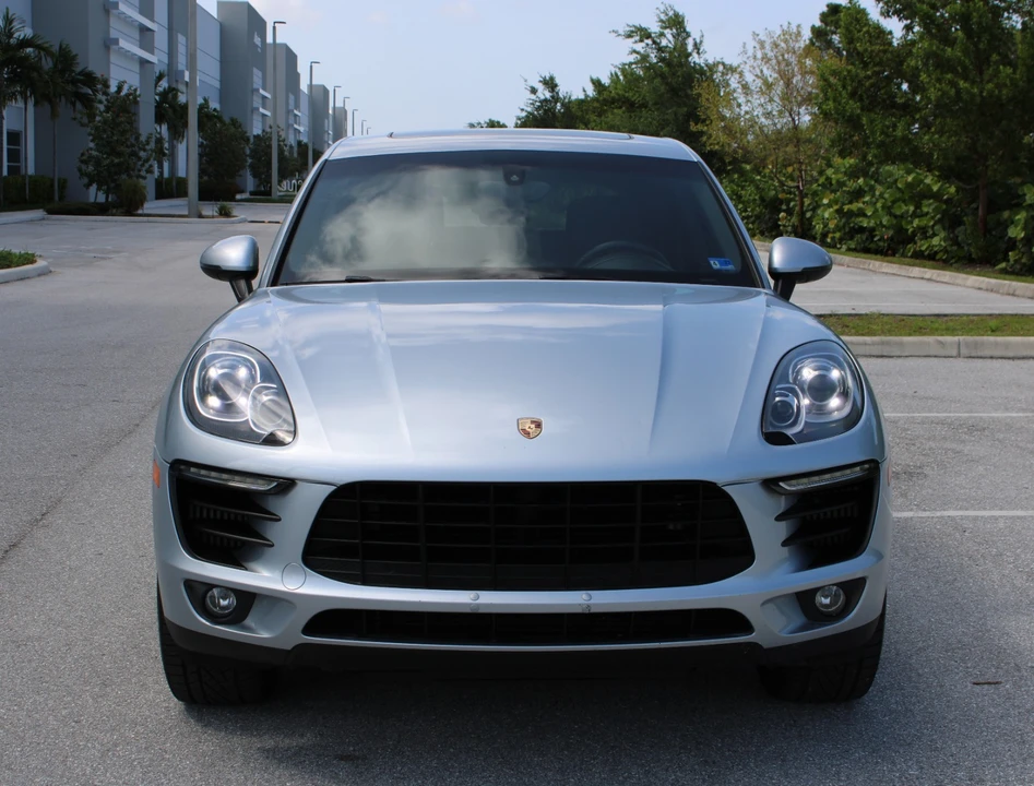 2016 Porsche Macan S - Image 2 of 15