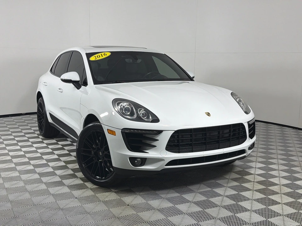 2016 Porsche Macan S - Image 2 of 29