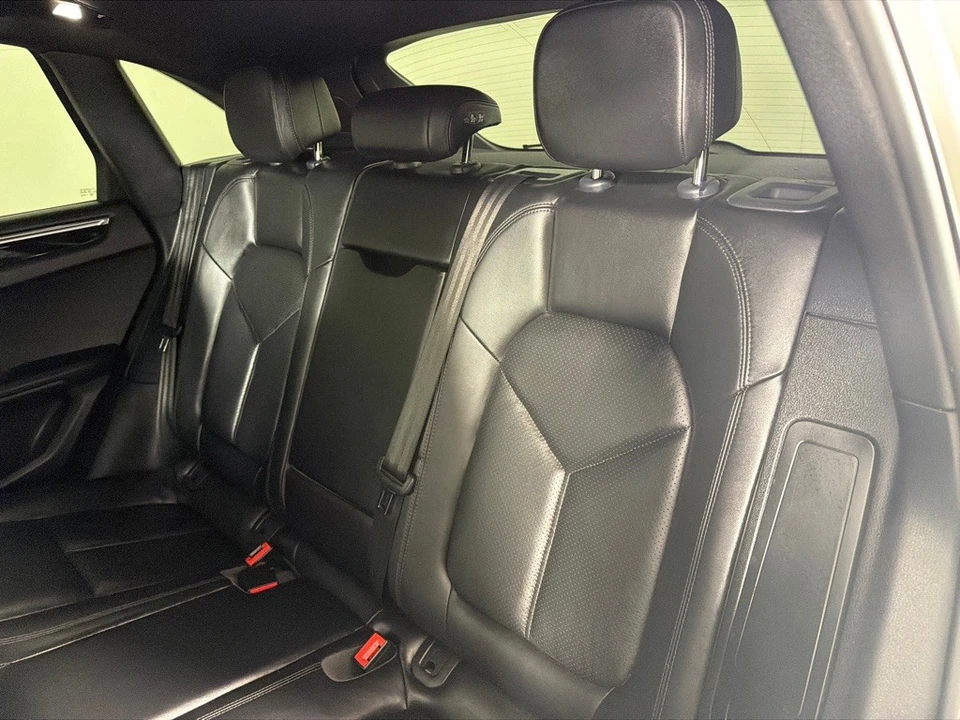2016 Porsche Macan S - Image 22 of 29
