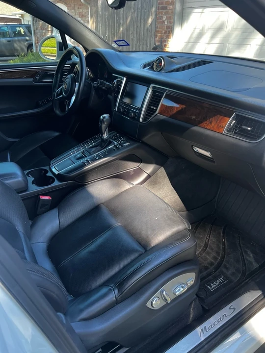 2016 Porsche Macan S - Image 18 of 21