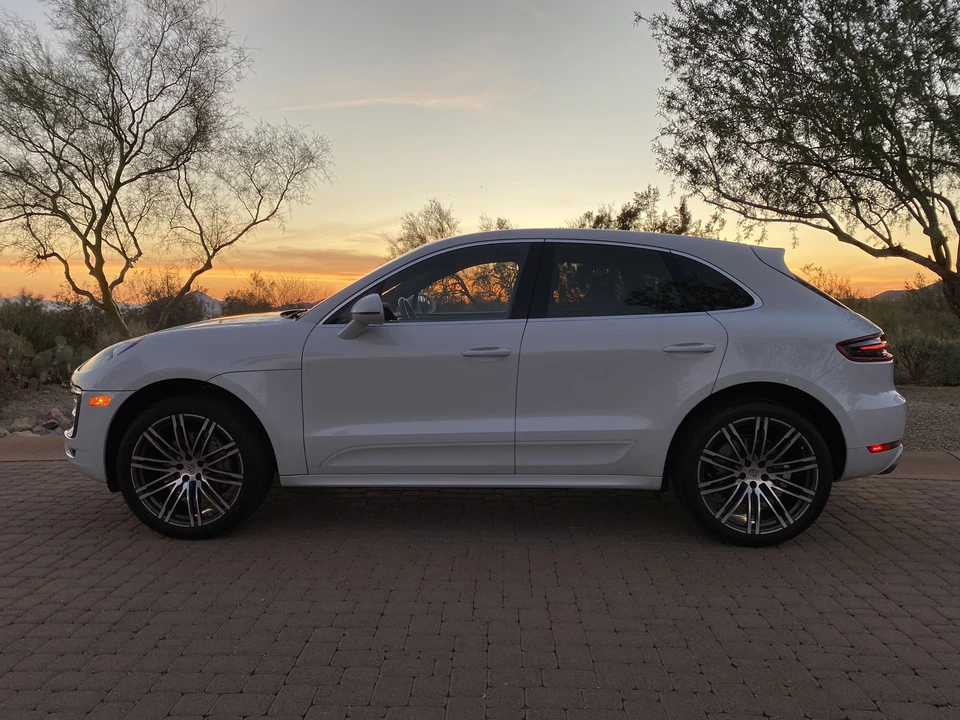 2016 Porsche Macan S - Image 8 of 31