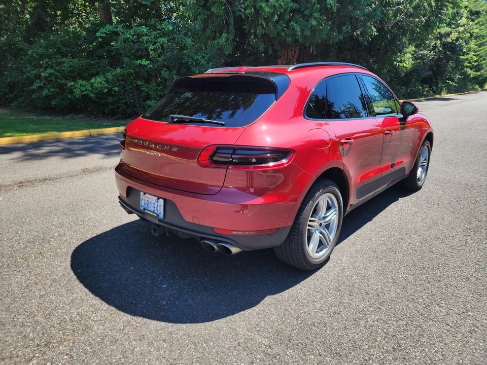 2016 Porsche Macan S - Image 9 of 31